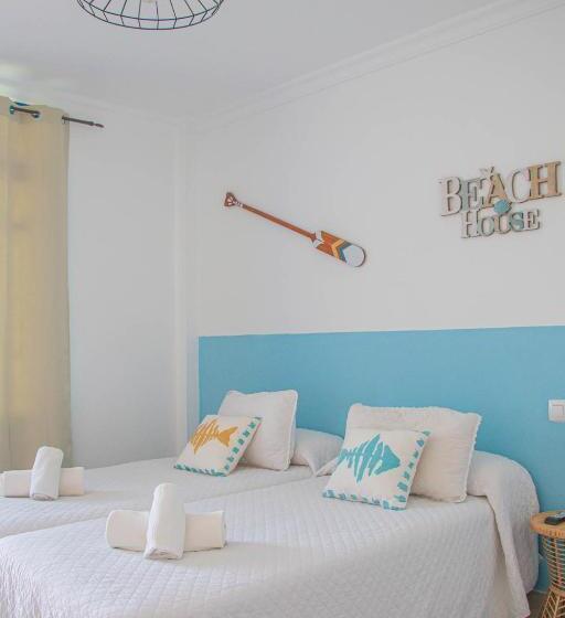 Четырехместный Номер Стандарт Вид на Море, La Esperanza Beach  Zona Pubs Y Restaurantes
