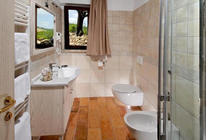 آپارتمان 1 خوابه با چشم‌انداز دریا, Country House Il Cascinale