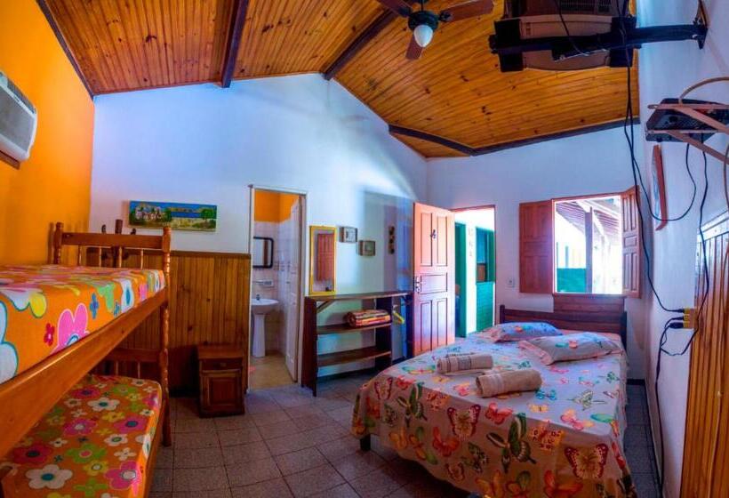 اتاق استاندارد چهار تخته, Pousada Aloha Arraial