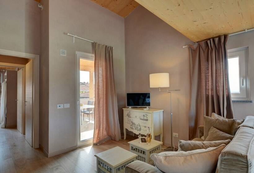 Апартаменты Deluxe 1 Спальня, La Rosa Gialla Bio Apartments & Rooms