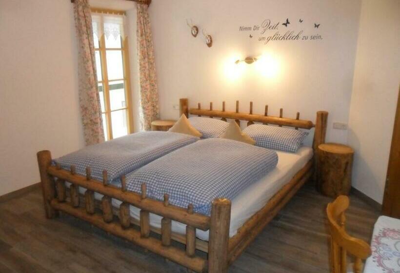 Номер Стандарт с Балконом, Berggasthof Pechhäusl