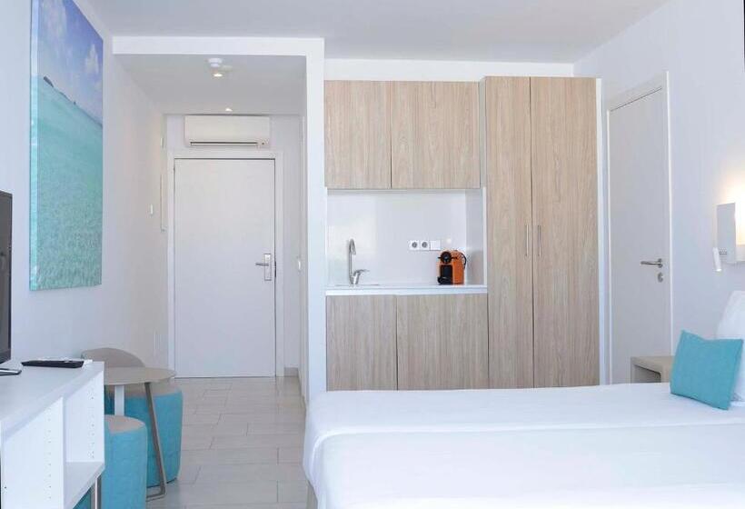 スタンダードスタジオ, Apartaments B Llobet Sun & Confort