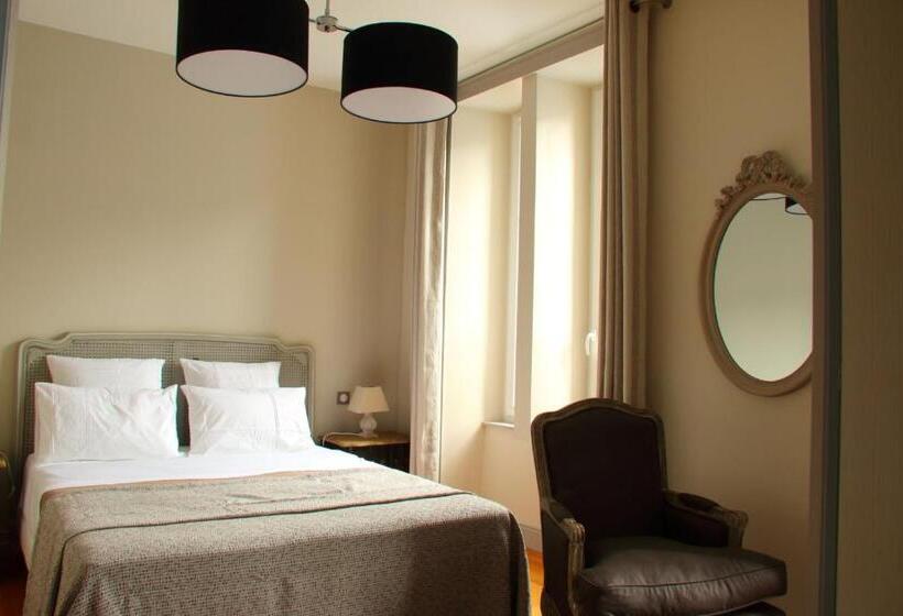 Номер Стандарт, Auberge Les Volcans
