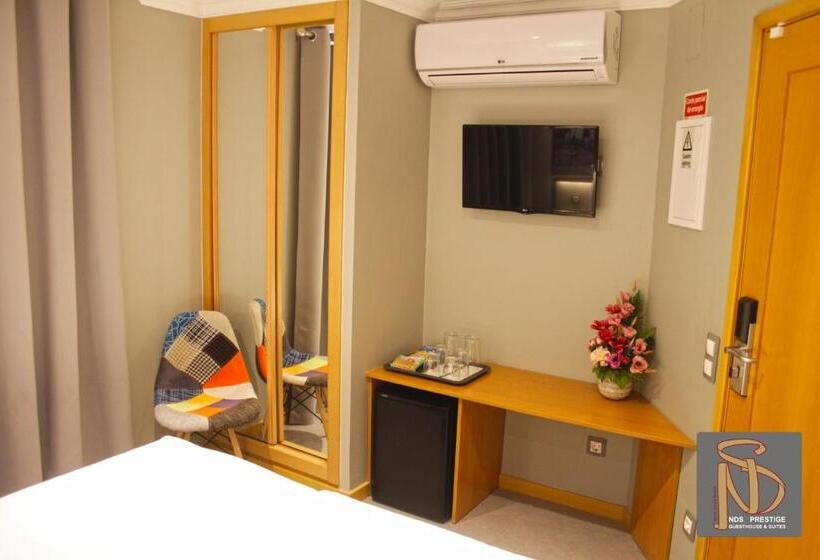디럭스 룸, Nds Prestige Guest House And Suites   By Rocha Prestige