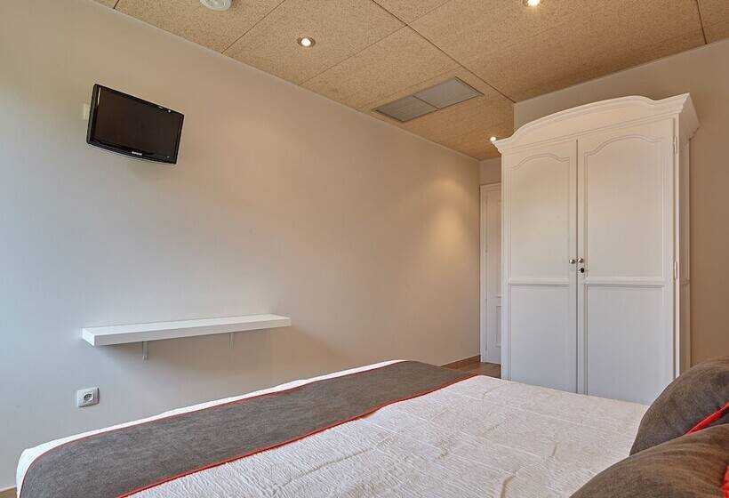 اتاق استاندارد, Hostal Nobadis