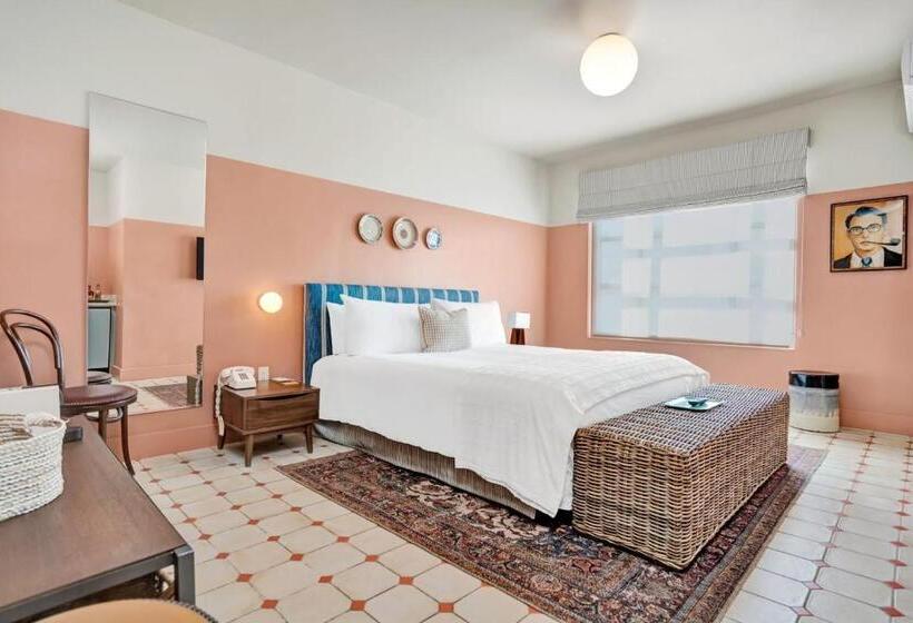 חדר סטנדרט עם מיטת קינג, Trouvail Miami Beach