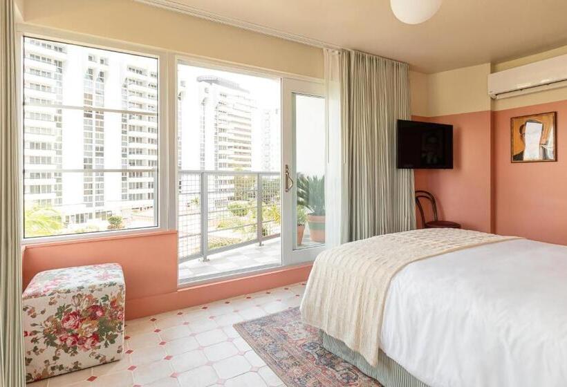 חדר סטנדרט עם מרפסת, Trouvail Miami Beach