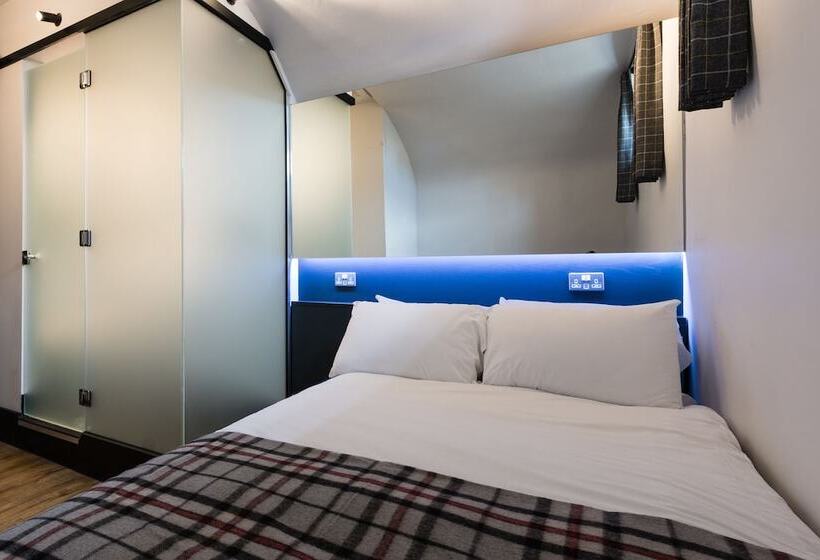 标准间, Code Pod – The Court  Edinburgh