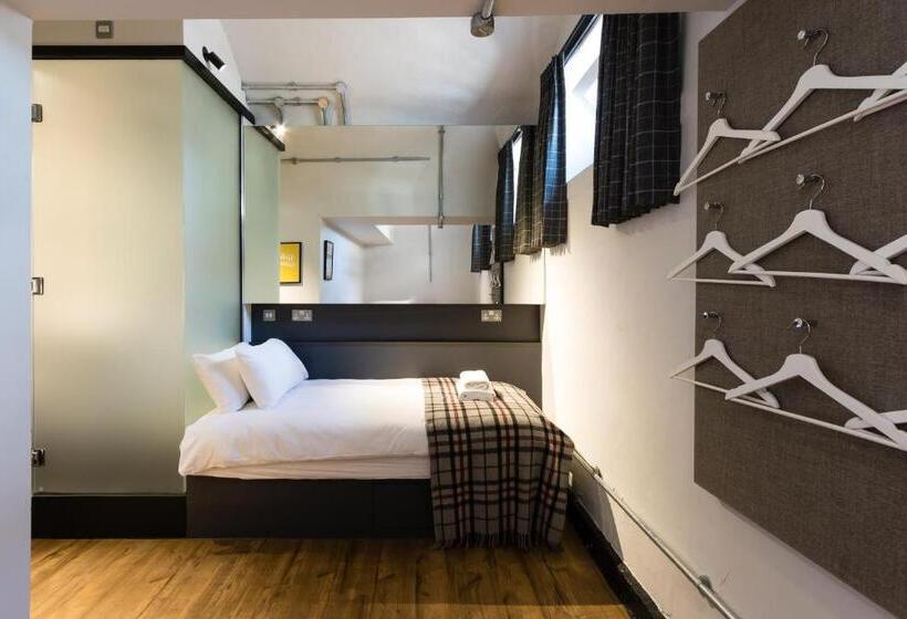 标准间, Code Pod – The Court  Edinburgh