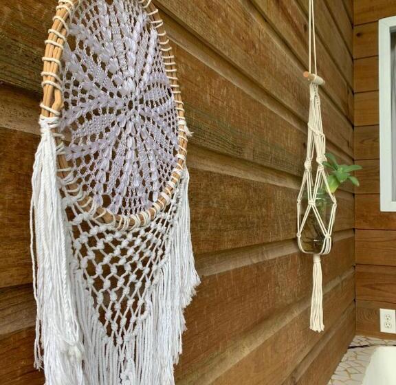 جناح سوبيريور مطل علي البحر, Bird Island Bungalows