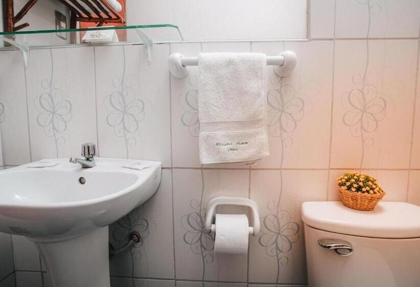 اتاق استاندارد سه نفره, Dreams House Cusco