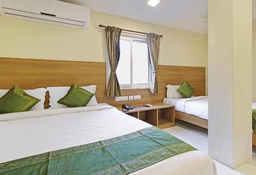 Номер Deluxe, Itsy Hotels Jansi Residency