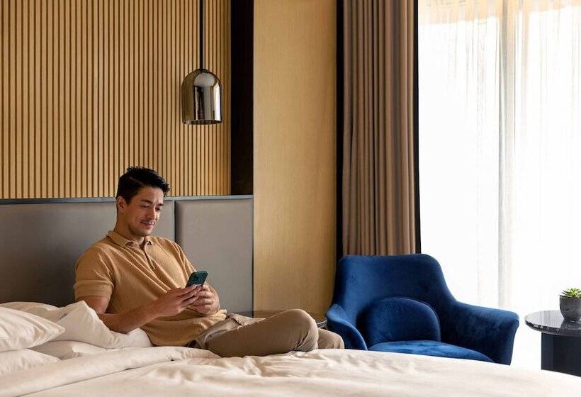 Президентский Люкс, Sheraton Manila