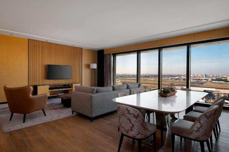 Suite Executive, Sheraton Manila