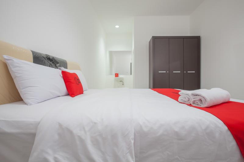 Номер Стандарт, Reddoorz @ Kertajaya Surabaya