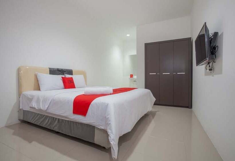 Номер Стандарт, Reddoorz @ Kertajaya Surabaya