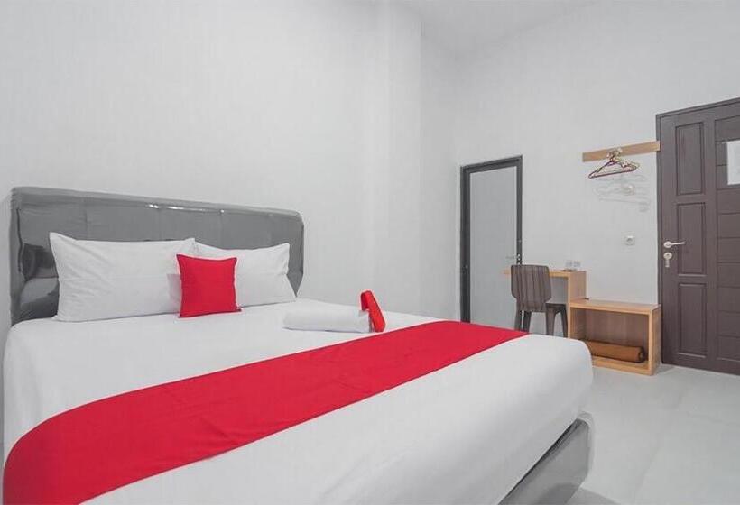 Номер Deluxe, Cattail Guest House Pontianak