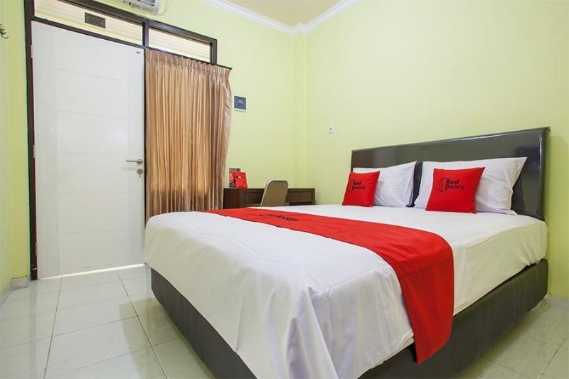 Номер Стандарт, Reddoorz Near Petra University 2