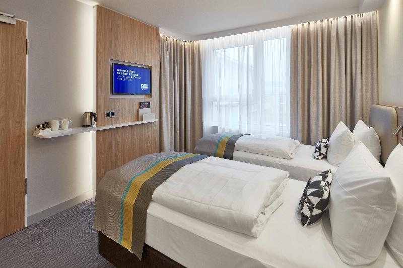 Номер Стандарт, Holiday Inn Express   Merzig, An Ihg
