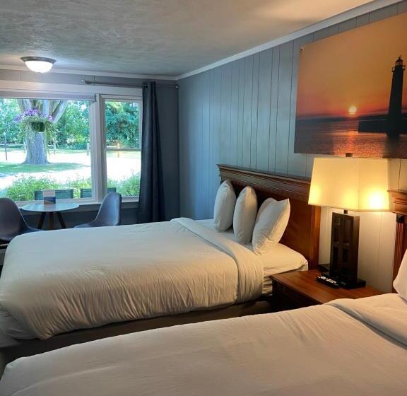 Номер Deluxe, Elk Rapids Lakeshore Inn