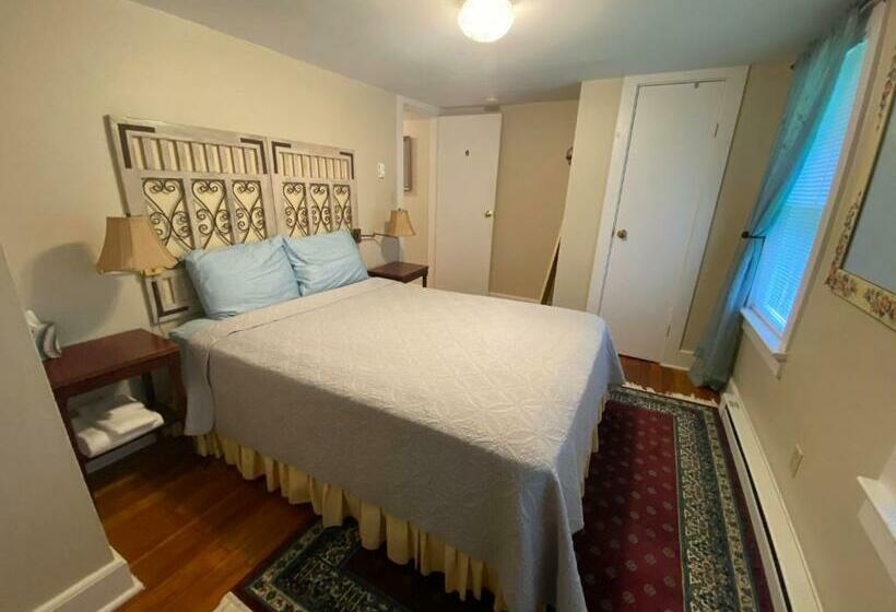 Дом 1 Спальня, Historic Rosemont Manor