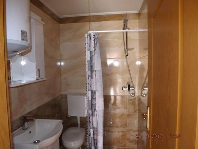 1 Bedroom Apartment Lake View, Guesthouse Madzarevic