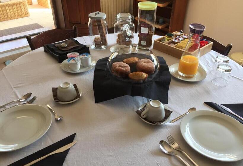 Семейный Номер, B&b Sestochilometro