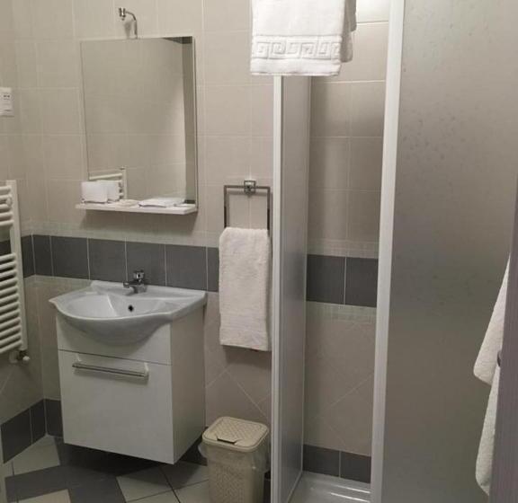 Четырехместный Номер Стандарт, Be And Be