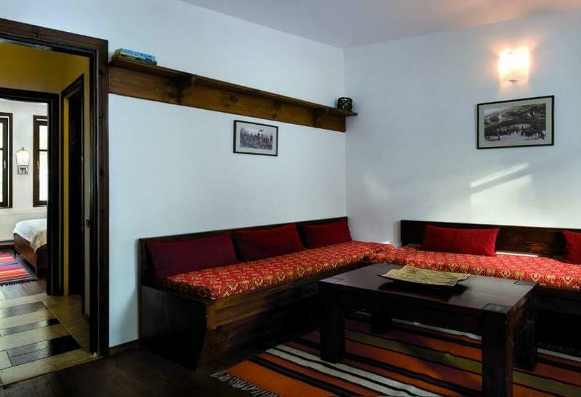 سوییت, Family Hotel Arkan Han