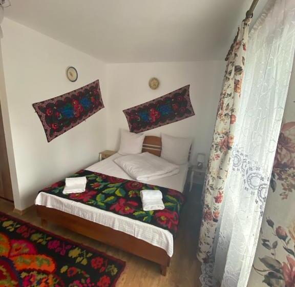 스탠다드 트리플 룸, Floare De Maramures 1
