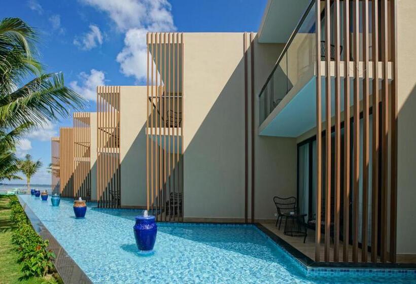اتاق لوکس با بالکن, Marina Bay Vung Tau Resort & Spa