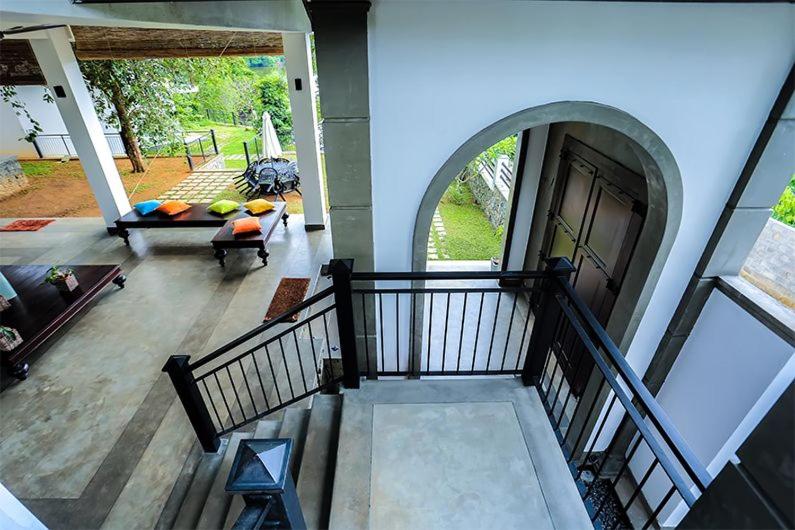 발코니 디럭스 룸, Kalapuwa Resort