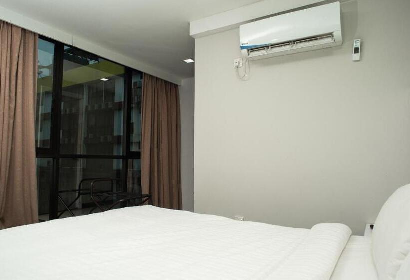 스탠다드 룸 킹사이즈 침대, Capital O 90083 Riverfront Inn