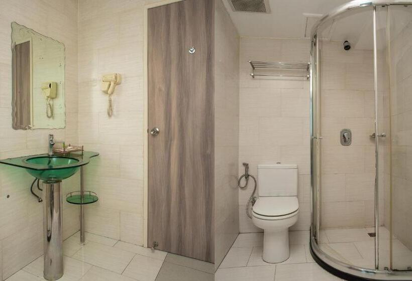패밀리 스위트, Capital O 90083 Riverfront Inn