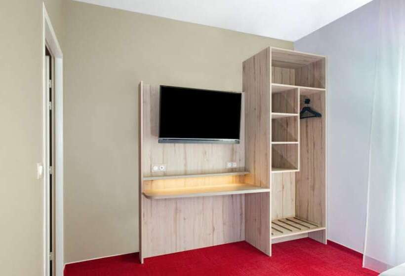 Номер Стандарт, The Originals City, Hôtel Acadine, Pontaudemer