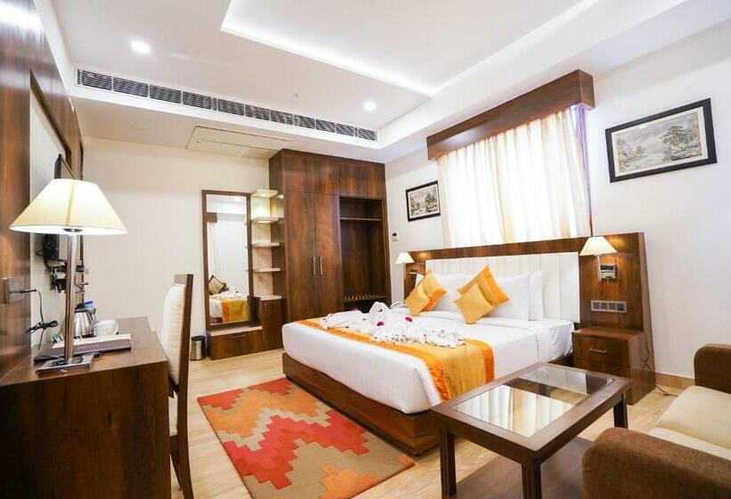 デラックスルーム, Millenia Regency Lucknow