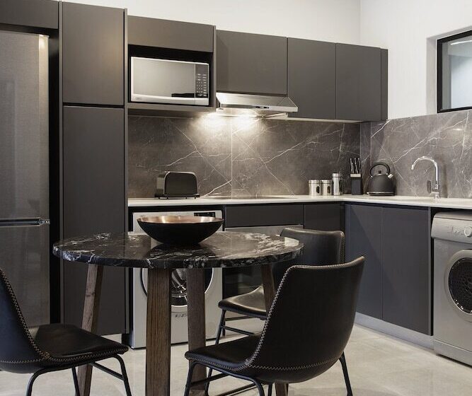Апартаменты 2 Спальни, The Capital Melrose