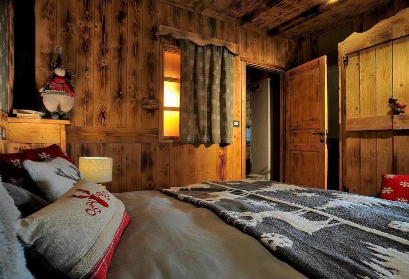 Люкс, Aparthotel Foyer D Antan Suite Con Caminetto Hammam O Vasca Idromassaggio