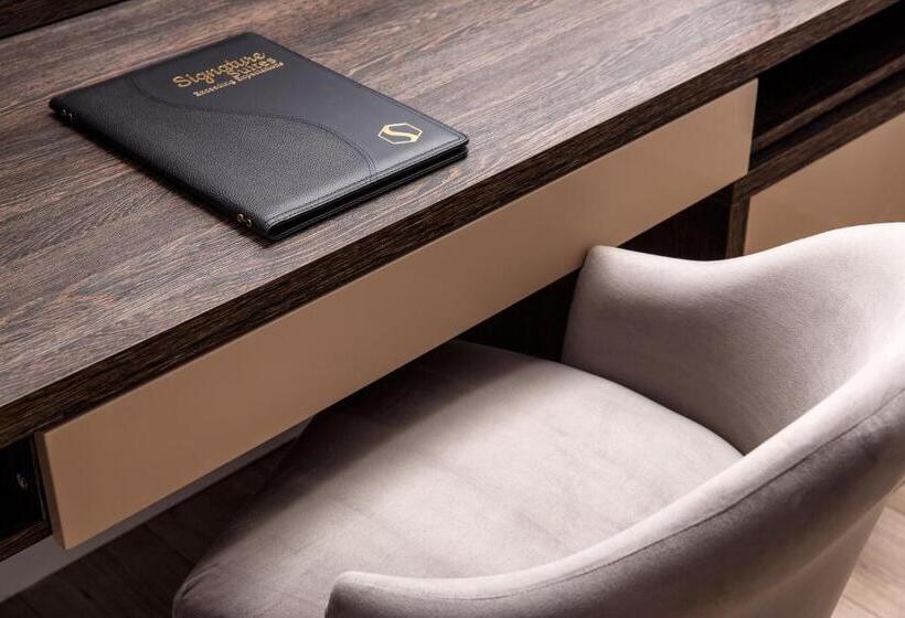 Номер Стандарт, Signature Suites