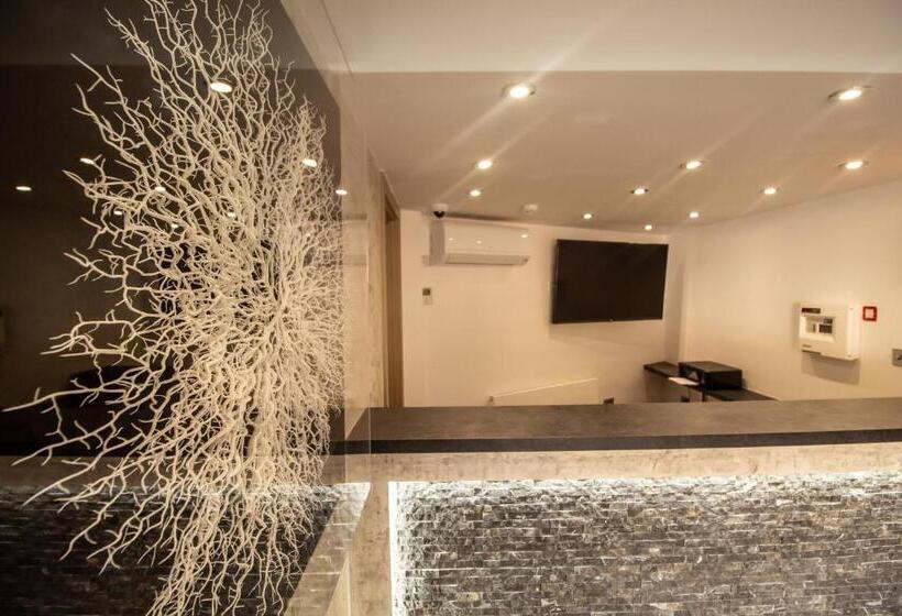 Апартаменты Deluxe 1 Спальня, Signature Suites