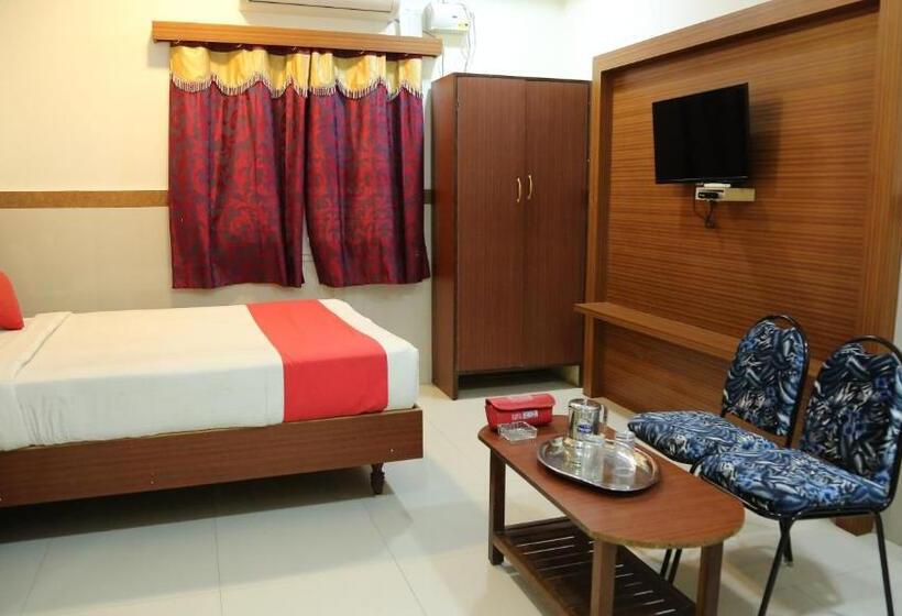 豪华套房, Kumaran Millenium Residency