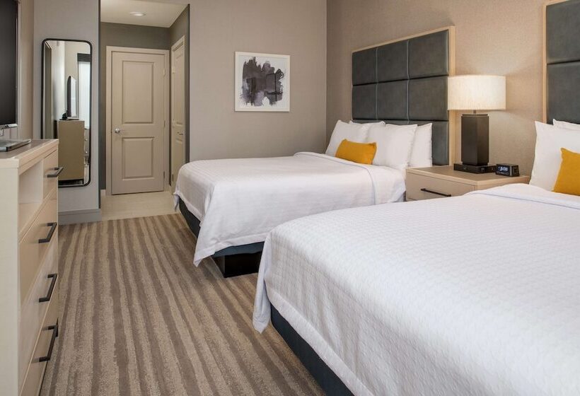 스위트, Homewood Suites By Hilton Belmont