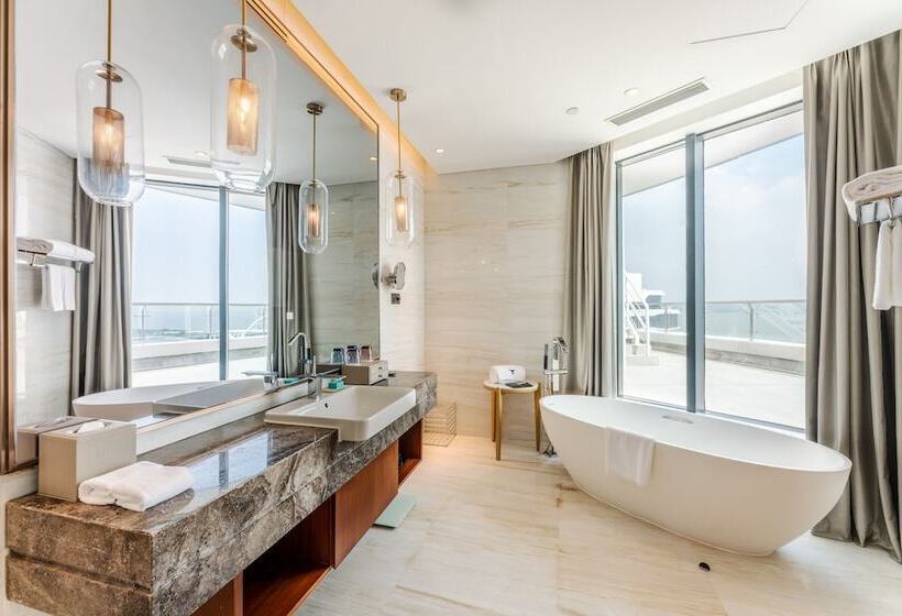 Люкс с Видом, Wyndham Grand Plaza Royale Yuzhou Xiamen   Wuyuan Bay