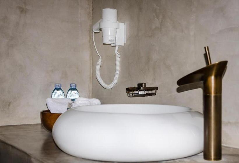سوییت, Emburara Farm Lodge