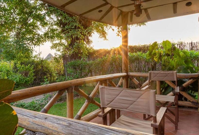 اتاق لوکس, Emburara Farm Lodge