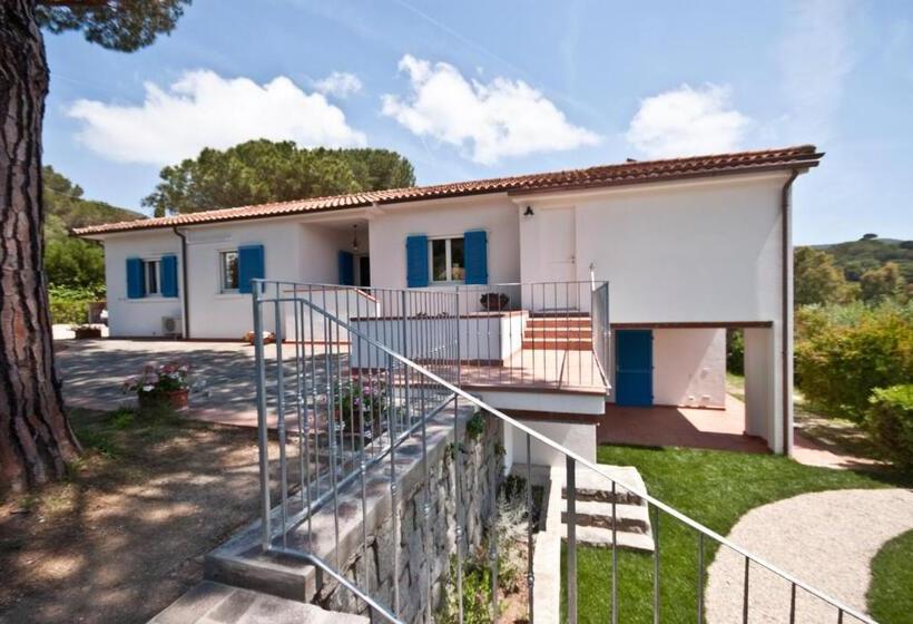 اتاق استاندارد سه نفره, B&b La Casa Degli Ulivi
