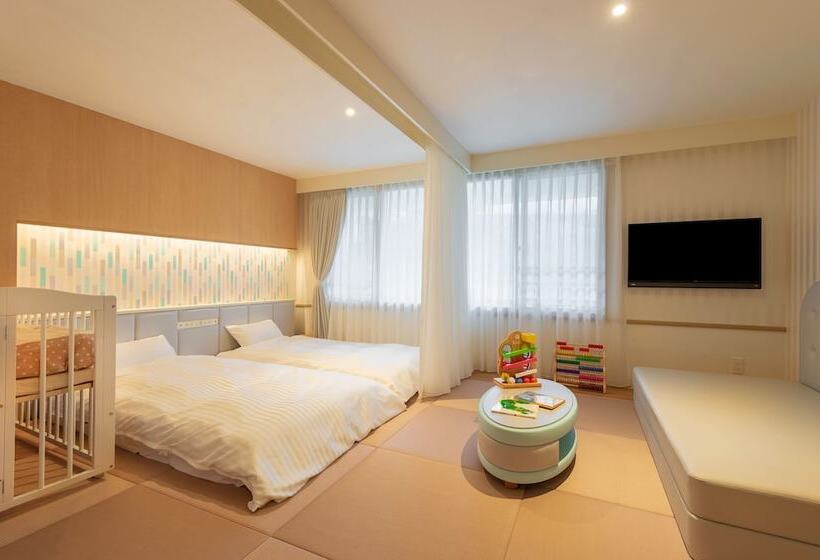 Семейный Номер, Lime Resort Myoko