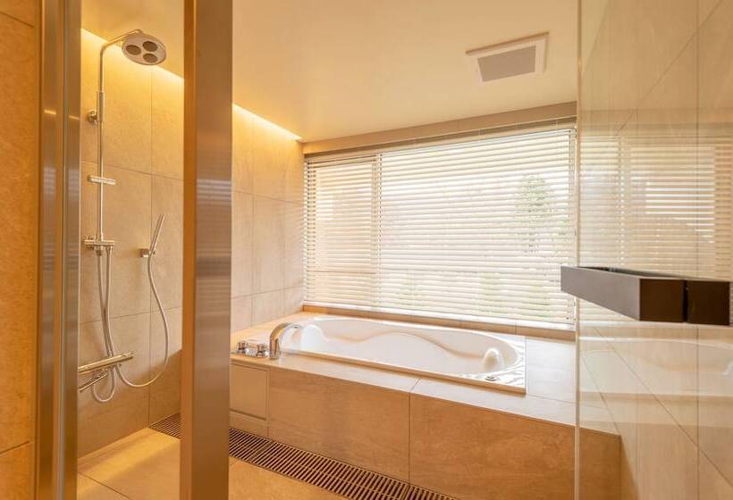 جناح, Lime Resort Myoko