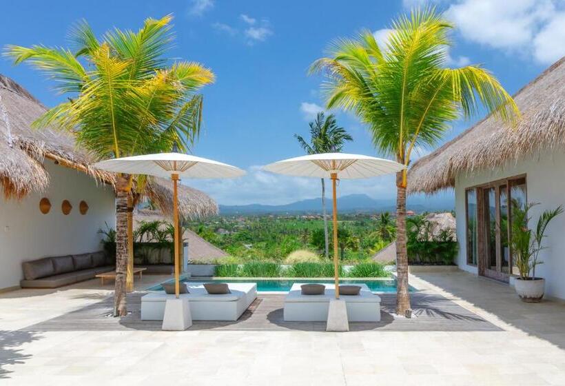 Suite with Pool, Lempuyang Boutique