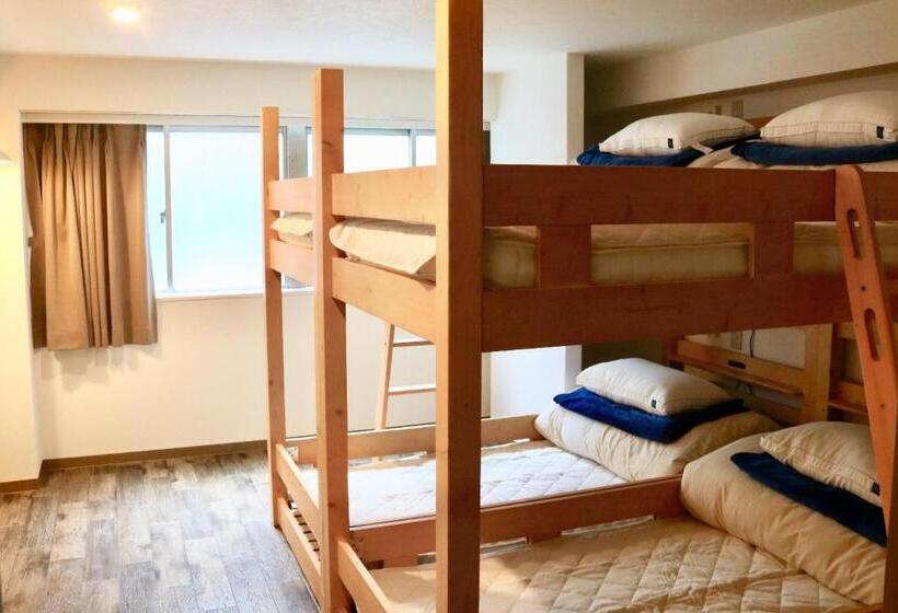 Номер Стандарт Четырехместный Совместный Санузел, Trip & Sleep Hostel